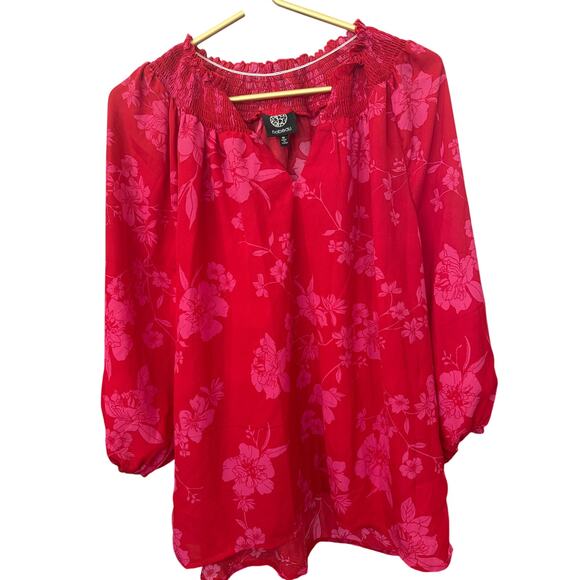Bobeau Red Pink Floral Blouson Top Split Neck Smocked Accent 3/4 Sleeve Sz M EUC - Picture 2 of 7